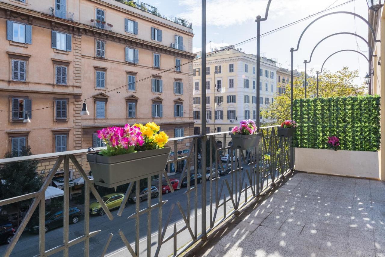 Vatican Home With Balcony Rome Buitenkant foto